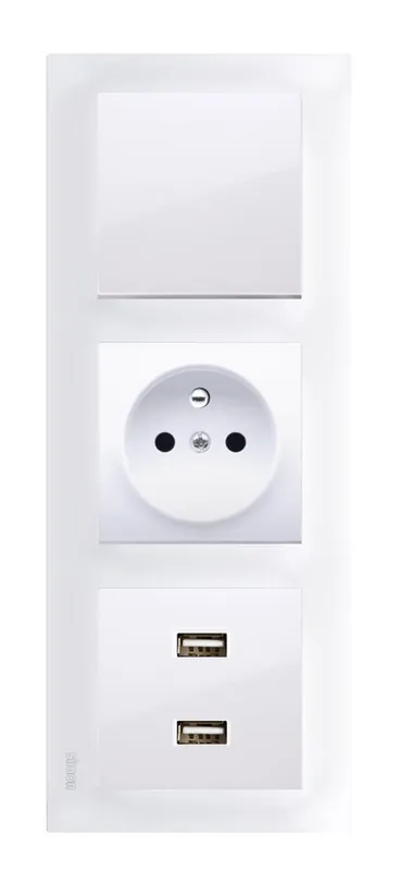Autentický Zásuvkový blok nástěnný 1x 250V/16A s vypínačem a 2x USB nabíječkou A+C pro svislou instalaci v bílé barvě