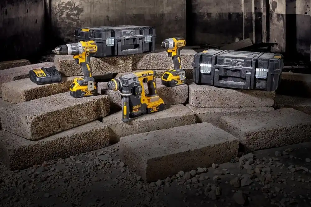 DEWALT SADA KOMBO AKU NÁŘADÍ 18V DCK368P3T Dokud Zásoby Vydrží