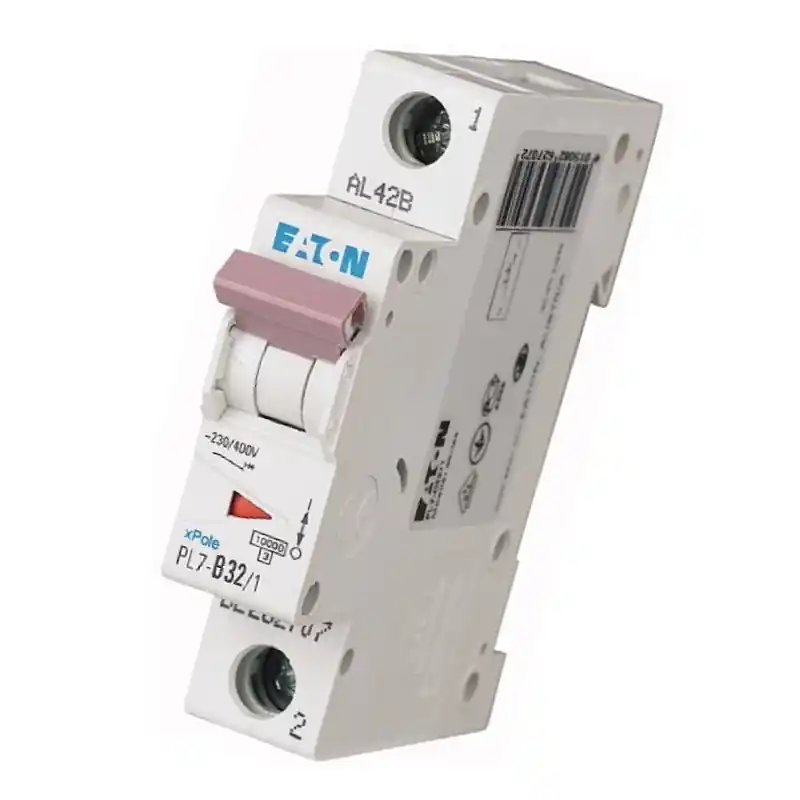 Jednofázový jistič Eaton 262679 PL7-B32/1 na DIN lištu Levný