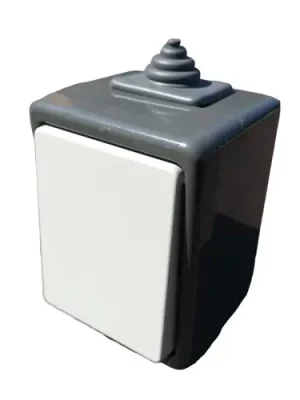 Značkový Venkovní vypínač č.6 schodišťový na zeď ABB 3553-06929 S, IP44, šedý