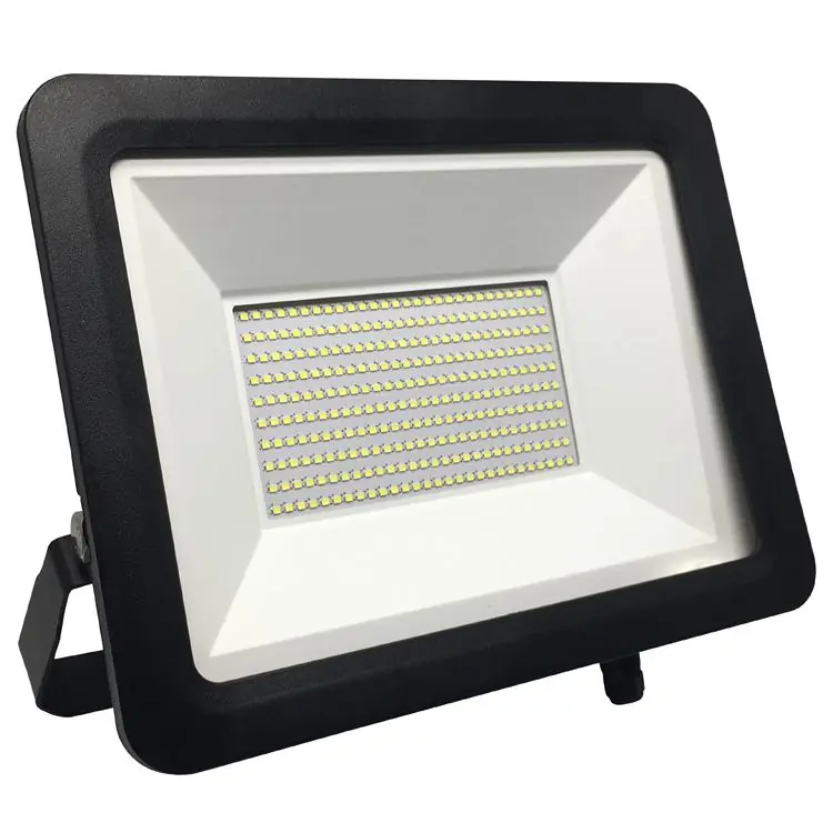 Ověřený LED reflektor ECOLITE STAR SMD 200W 15600 lm 5000K IP65 černý