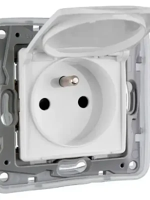 Legrand Niloé zásuvka IP44 bílá 764537 Autentický